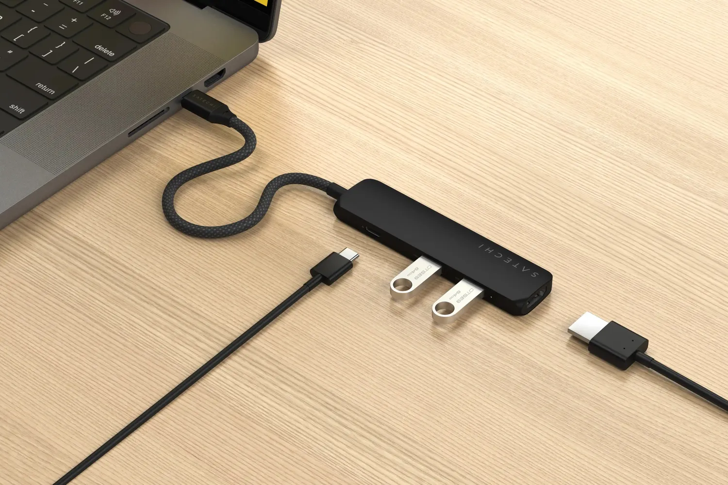 Satechi Slim 4-in-1 adaptor USB-C gri 4K 100W