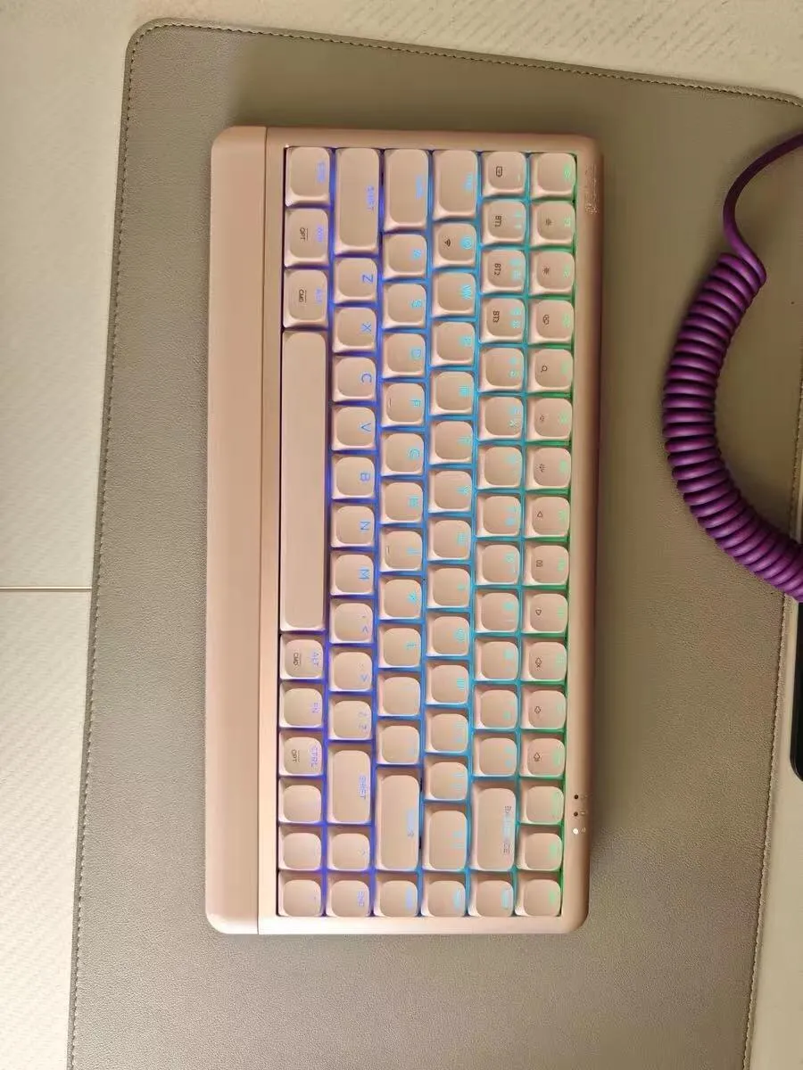 Dareu Neo84 Cutieq tastatura wireless creamy Mist
