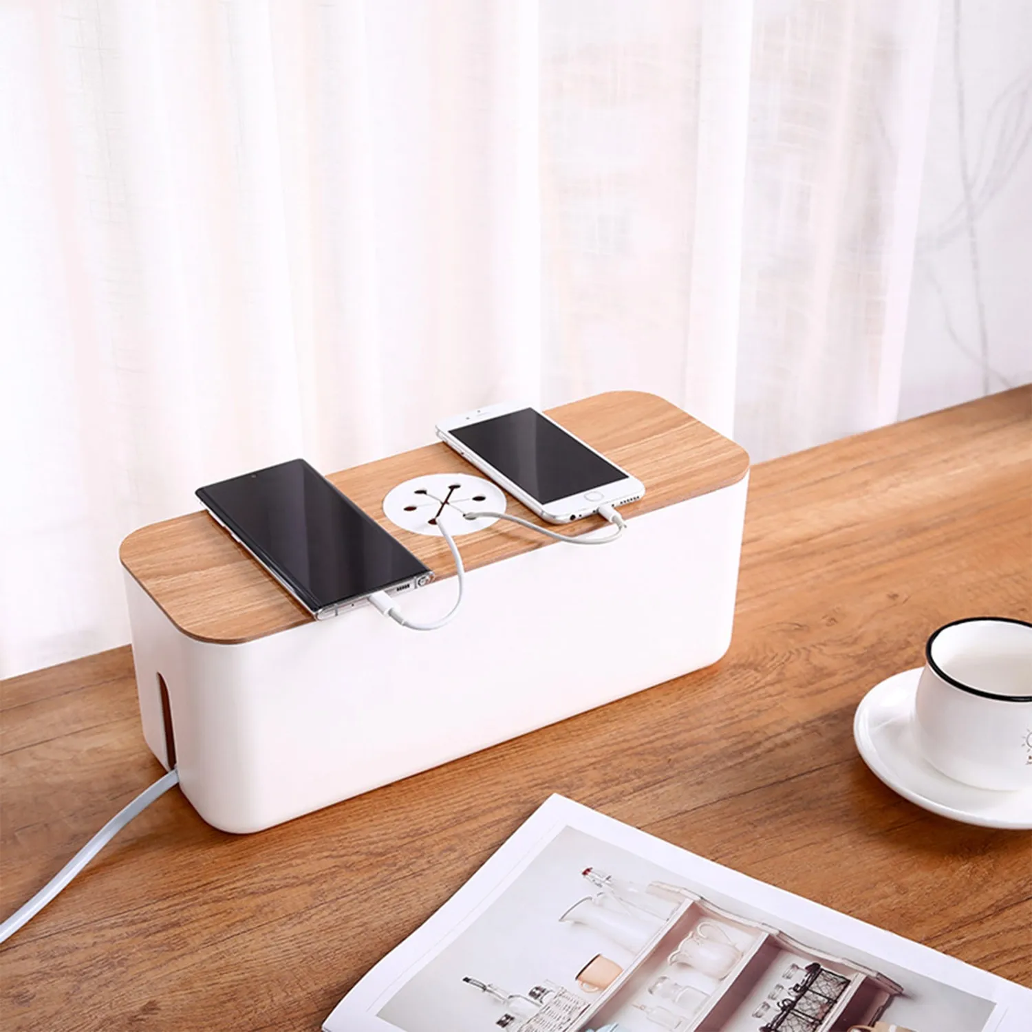 Timebox cutie cabluri cu capac negru orificii rotunde birou TV