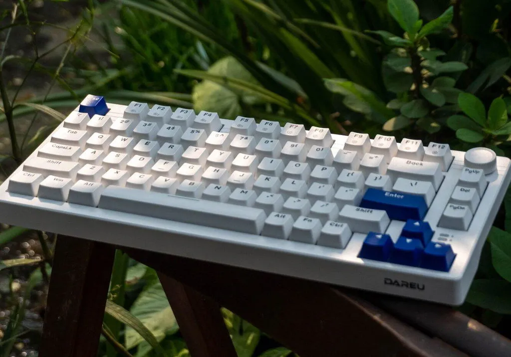 Dareu EK75 tastatura gaming 75% neagra rainbow