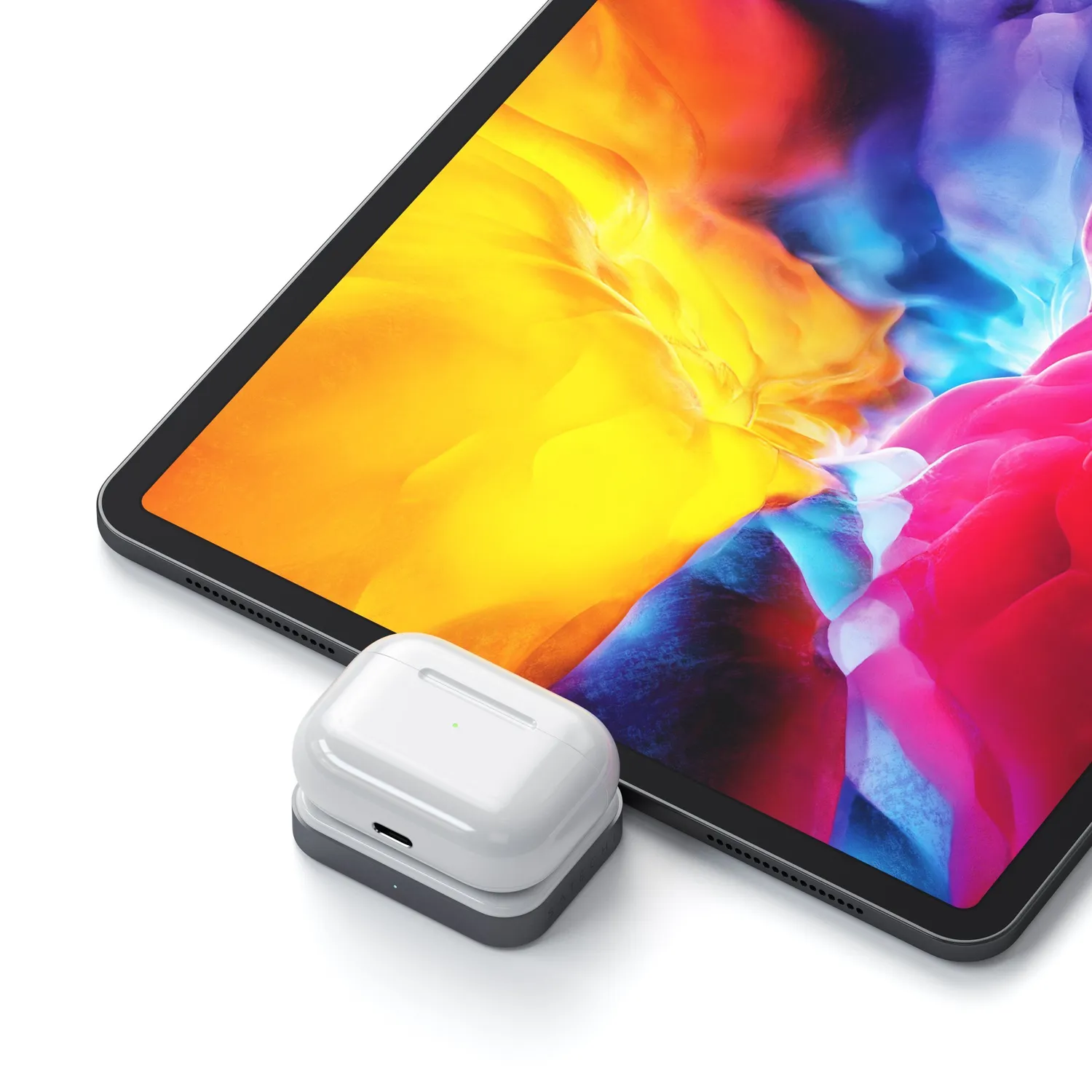 Satechi dock incarcator wireless USB-C AirPods compact