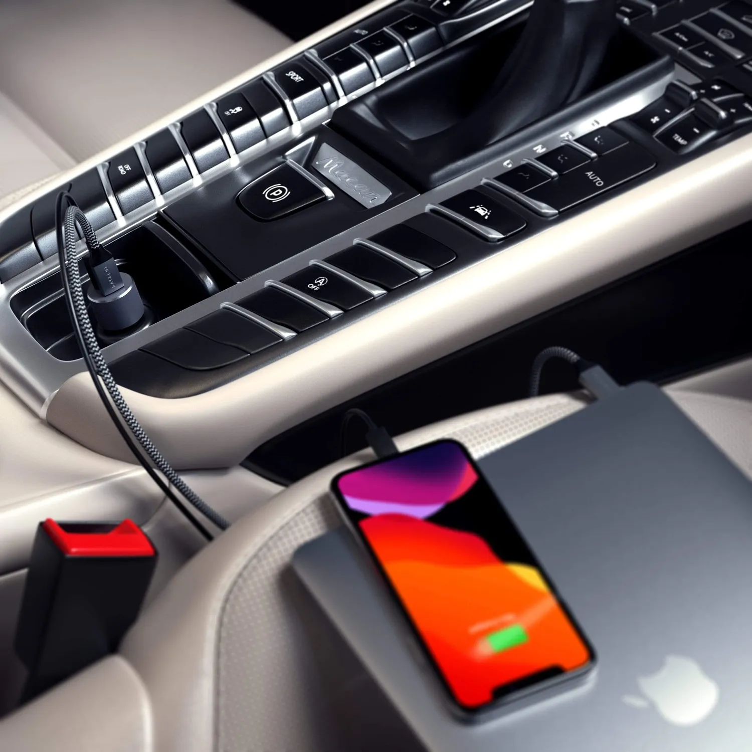 Satechi 72W încărcător auto USB-C PD 60W + USB-A