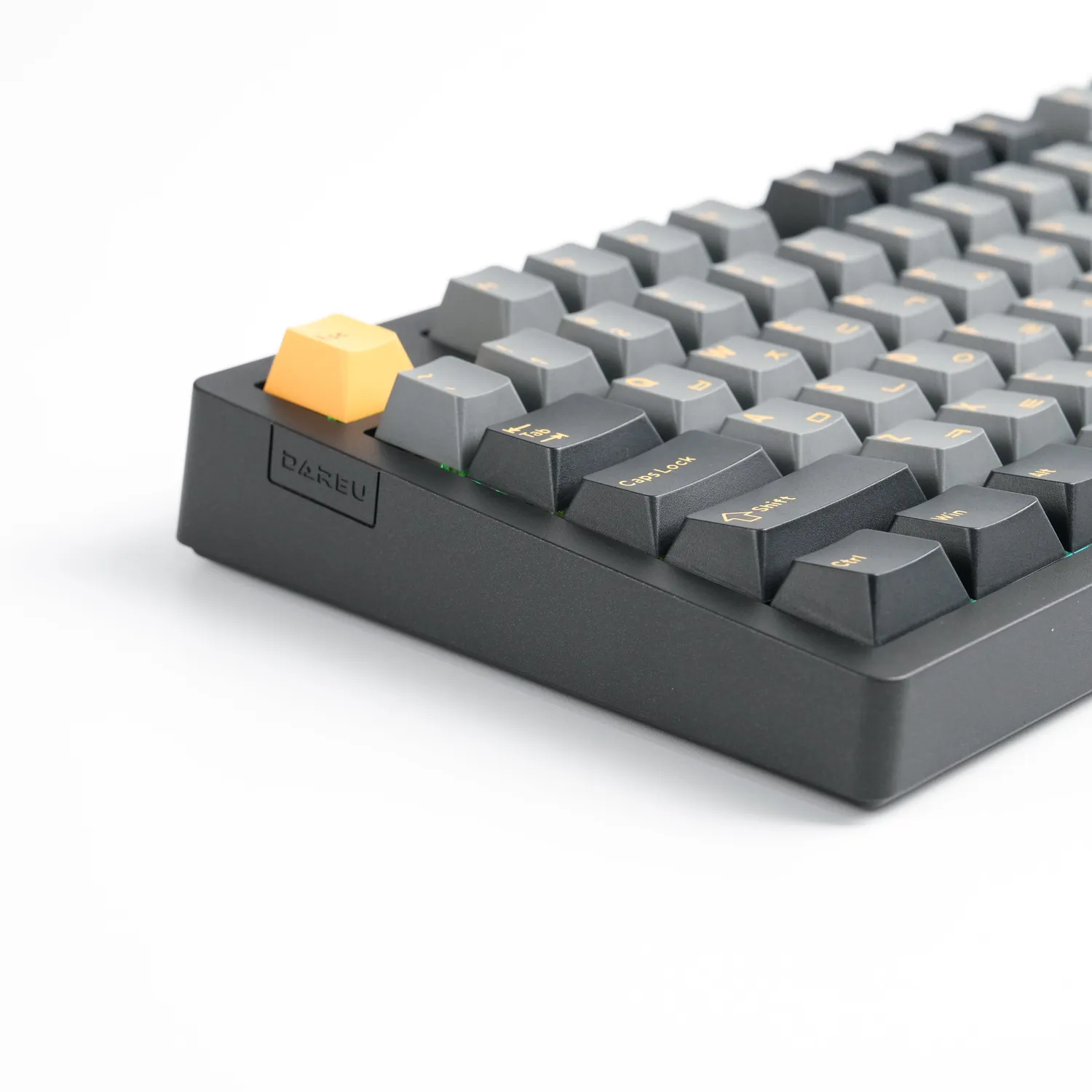 Dareu A104 Master tastatura gaming retro full-size 8K