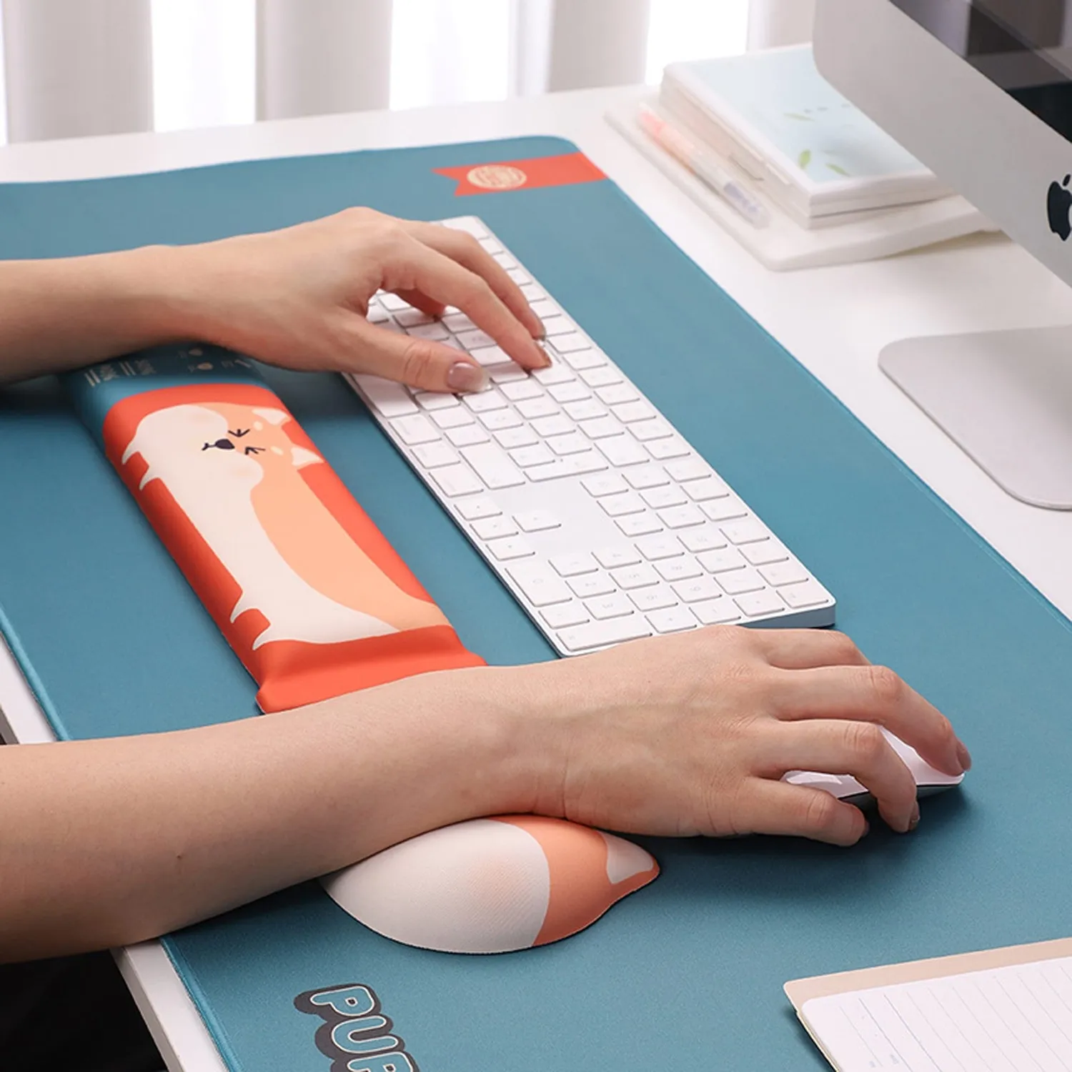 Timebox Shiba Inu mousepad ergonomic cu wrist rest