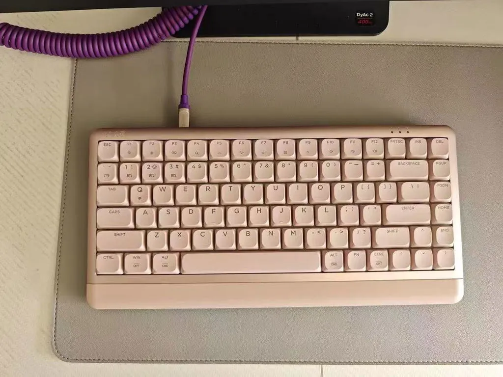 Dareu Neo84 Cutieq tastatura wireless creamy Mist
